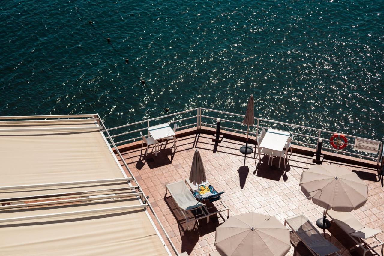 Hotel Medano Екстериор снимка
