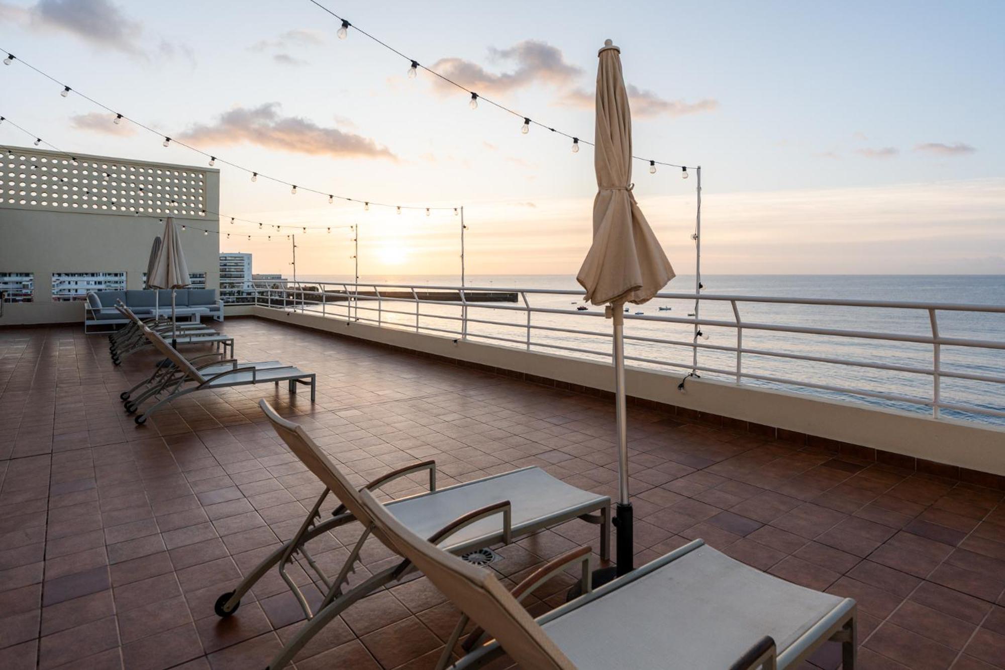Hotel Medano Екстериор снимка