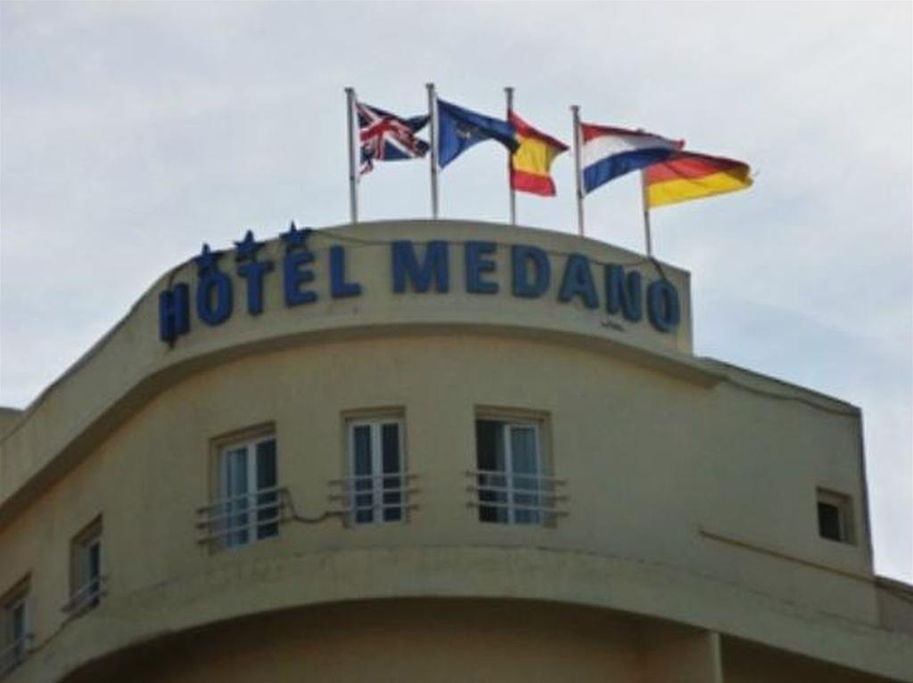 Hotel Medano Екстериор снимка
